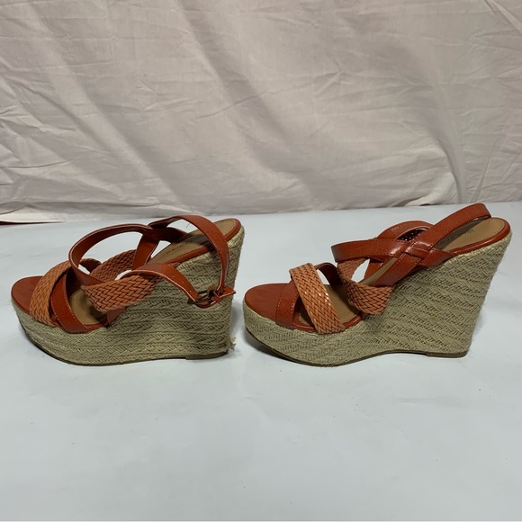 Call It Spring "Wheeleria" Wedge Heel Platforms   Size 8 - Picture 14 of 16